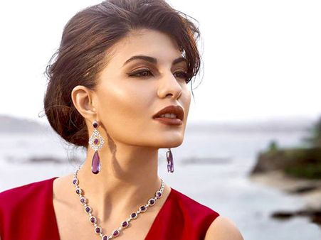 Jacqueline Fernandez Is The 3rd Most Desirable Woman!