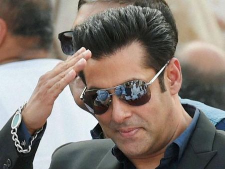 Salman Khan Likely To Make A Special Appearance In Shuddhi!