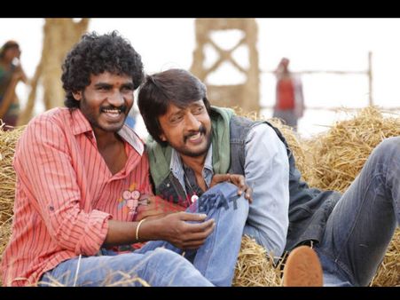 ‘Ranna’ Sudeep Gifts A Car To Chikkanna