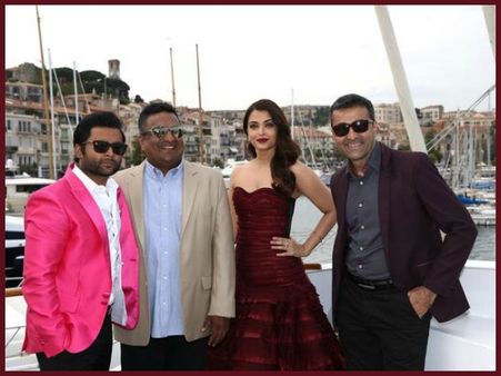 Shocking: Aishwarya Rai Bachchan Was Denied Entry At Cannes 2015