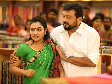 Thinkal Muthal Velli Vare Review: Dreadful Soap Opera On Big Screen
