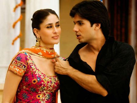 Check Out Kareena Kapoor's Special Message To Shahid On His Wedding Day