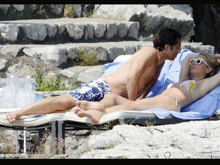 Gwyneth Paltrow Enjoys Vacation In Italy With Beau, Brad Falchuk
