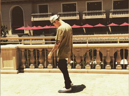 Is Justin Bieber Missing Selena Gomez Or Just Singing?