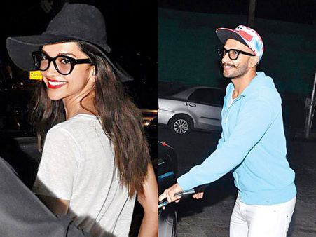 Ranveer Singh Waited For Three Hours At The Airport For Deepika Padukone