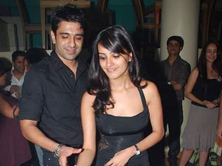 Anita Hassanandani To Romance Ex-Boyfriend, Eijaz Khan On Yeh Hai Mohabbatein