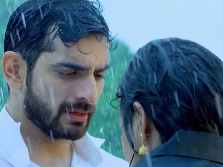 Ek Tha Raja Ek Thi Rani: Ranaji Performs CPR, Saves Gayatri's Life!