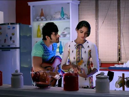 Phir Bhi Na Maane Badtameez Dil: Abheer At Meher House To Keep Her Safe!