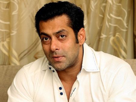 OMG! Look Who Called Salman Khan A Man Without Brains!