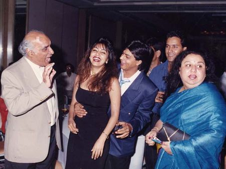 Flashback Pictures: When Shahrukh Khan And Gauri Khan Partied With Yash Chopra