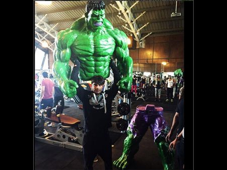 Qubool Hai Ex-Actor Karan Singh Grover And His Hulk Obsession!