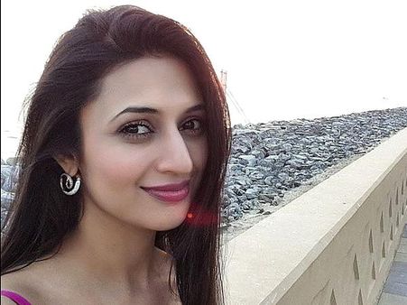 Yeh Hai Mohabbatein's Divyanka Tripathi Has Trust Issues Post Break-Up!