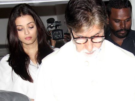Pictures: Aishwarya Rai Bachchan, Amitabh & Other B'Wood Celebs At Aadesh Shrivastava's Prayer Meet