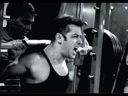 After Aamir Khan, Now Salman Khan Will Follow This Strategy For Sultan!