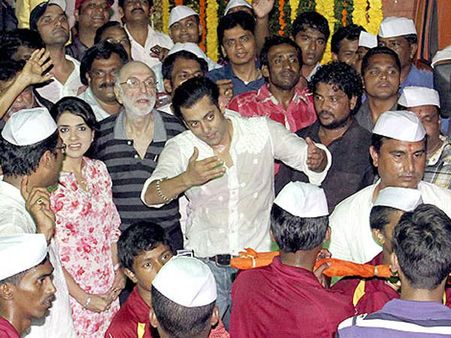 Pics: How Salman Khan And His Family Celebrated Ganesh Chaturthi