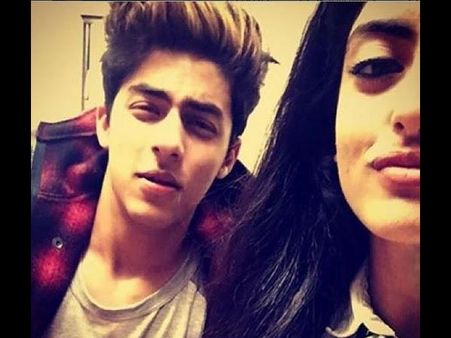 Pictures: Shahrukh's Son Aryan Khan Spotted Hanging Out With Amitabh's Granddaughter Navya Naveli