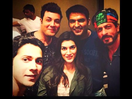 Shahrukh Khan's Movie Review Of Kapil Sharma's Kis Kisko Pyaar Karoon