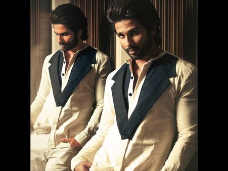 Wow! Shahid Kapoor Is Curious To Watch This Famous Actor's New Film