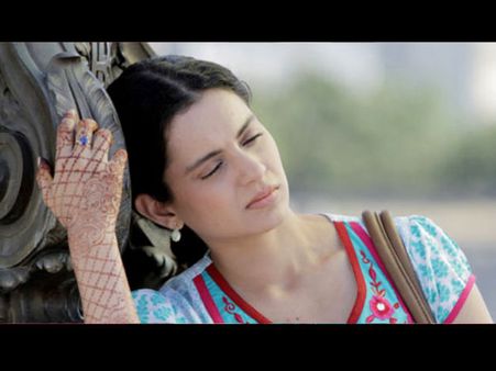 Kangana Ranaut Removed From Rani Laxmibai For Charging 11 Crores?