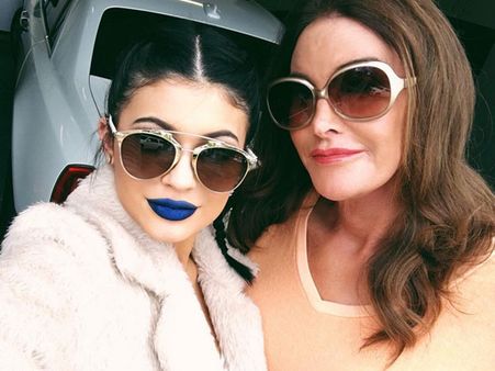Kylie Jenner Wears Blue Lipstick To Support Bullying Victims