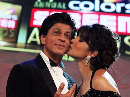 Shahrukh Khan And Priyanka Chopra Start Shooting For Don 3?