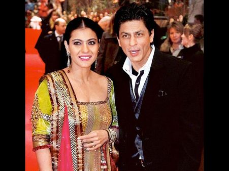 Really! Shahrukh Khan Calls Dilwale Co-Star, Kajol The Worst Dancer