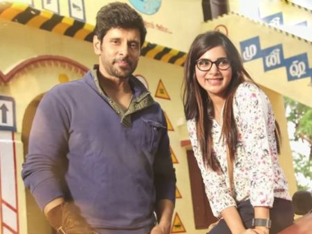 OMG! Vikram Calls Samantha A Dangerous Person
