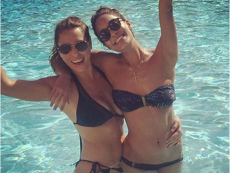 10 Best Instagram Pics Of Lisa Haydon With Her Girlfriends