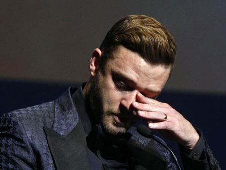 Justin Gets Emotional Over His Wife During Memphis Hall of Fame speech