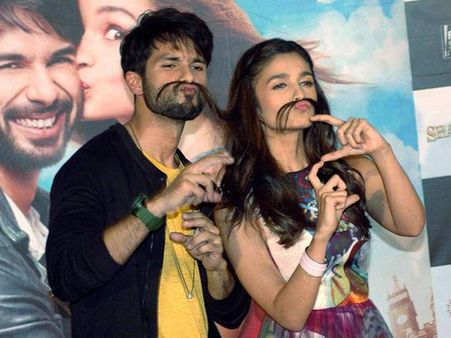 Shaandaar Movie Review By Audience Response: Live Update