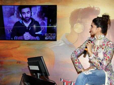 Ranbir Or Ranveer? Deepika Reveals With Whom She Wants To Go On Koffee With Karan!