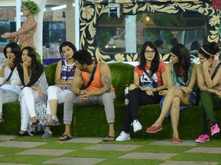 Bigg Boss 9 Nominations: Diggy, Aman, Mandana, Yuvika, Suyyash, Rimi In Danger Zone!