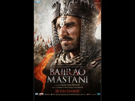 Bajirao Mastani Poster Is Epic: 66 Ft Huge Ranveer Singh Ready For Dilwale War