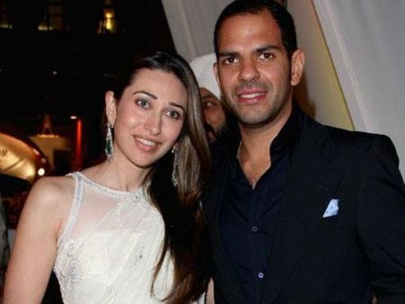 Karisma Kapoor And Hubby Sanjay Kapur Back Out Of Divorce?