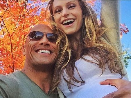 Dwayne Johnson & Girlfriend Expecting Their First Child Together!