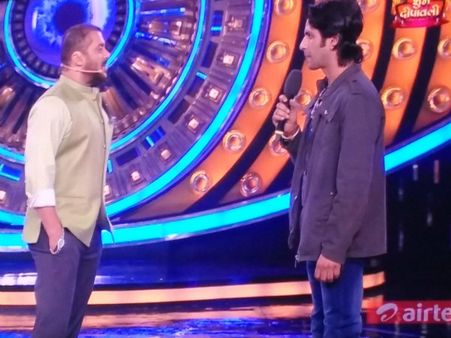 Bigg Boss 9: Puneet Vashist Gets Eliminated