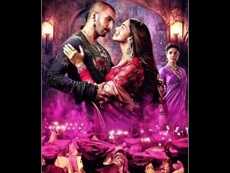 This New Poster Of Ranveer-Deepika-Priyanka's Bajirao Mastani Will Make You Crave For More!