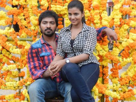 Vaibhav Reddy Talks About His Upcoming Horror Comedy 'Hello Naan Pei Pesuren'