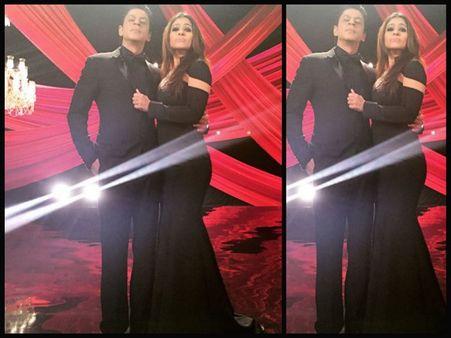 SMOKING HOT: Shahrukh-Kajol's Hottest Picture Till Date