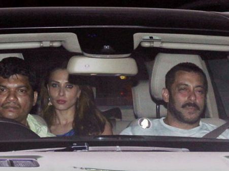 SO CLEVER! Here’s How Salman Khan’s Girlfriend, Iulia Vantur Sneaks Into His House!