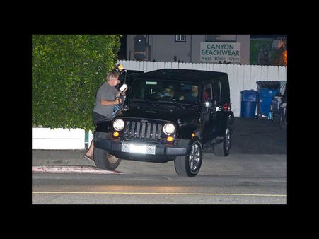 Chris Martin Is Being Sued For Hitting A Paparazzo With His Car!