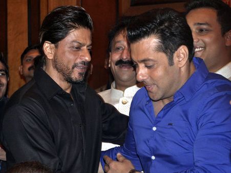 Awesome! Shahrukh Khan Calls Salman Khan, A Big Brother