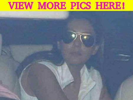 PICTURES: Shahrukh's Wife, Gauri Khan Meets Rani Mukerji & Baby Adira At The Hospital!