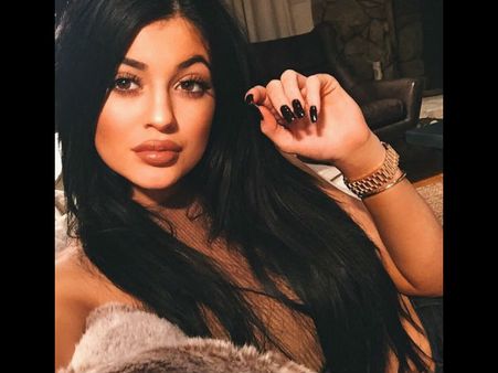 Watch! Is Kylie Jenner Smoking Marijuana From Vape While Driving?