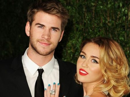 Here's Why Miley Cyrus & Liam Hemsworth Are Getting Back Together