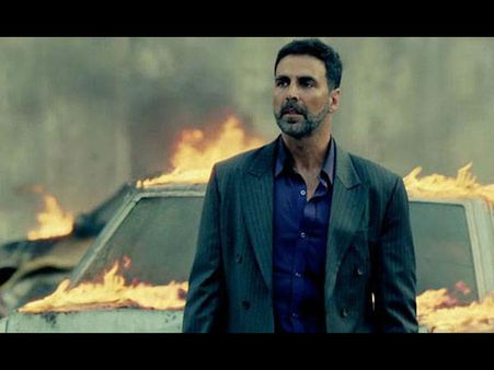 Akshay Kumar Says Each & Every Indian Must Watch Airlift & Feel Proud Of Being An Indian!