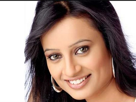 Priya Shinde Bags Tashan-e-Ishq & She Is Back In Naagin Too!