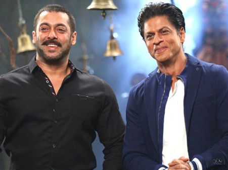 SHOCKING! Salman Khan Asks For Rs 2.5 Crores To Replace Shahrukh Khan As The Host Of Filmfare Awards
