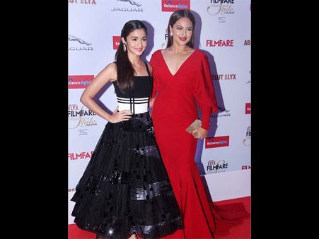 This Childhood Pic Of Alia Bhatt With Sonakshi Sinha Is Damn Adorable