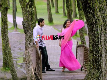 WATCH: Malage Malage Romantic Song From Rakshit Shetty & Haripriya Starring 'Ricky'